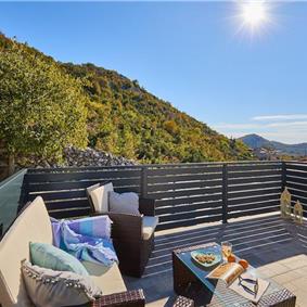 4 Bedroom Villa with pool and terrace near Dubrovnik, Sleeps 8
